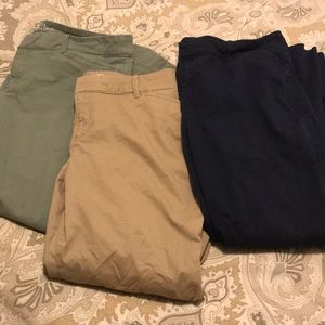 Old Navy Pixie Chinos